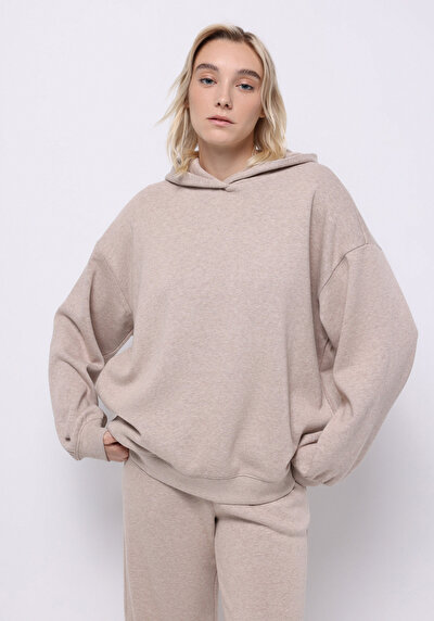 Afficher les détails de Pull-over Beige Oversize Fit  Femme