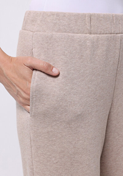Image de Pantalon De Survêtement Beige Regular Fit Femme