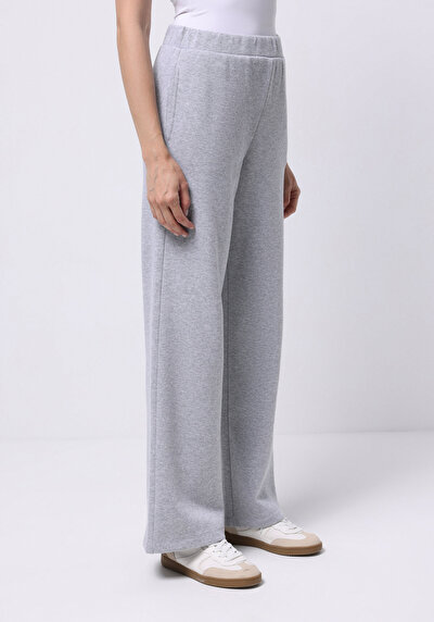 Afficher les détails de Pantalon De Survêtement Gris Regular Fit Femme