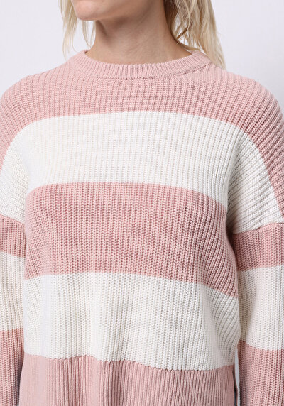 Image de Pull Rose Regular Fit Manches Longues  Femme
