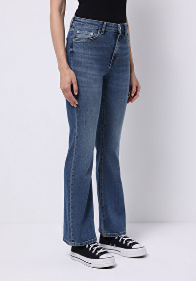 Image de 791 Monica Pantalon En Jean Regular Fit Femme