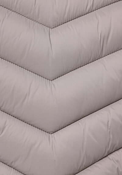 Afficher les détails de Gilet Beige Slim Fit Homme