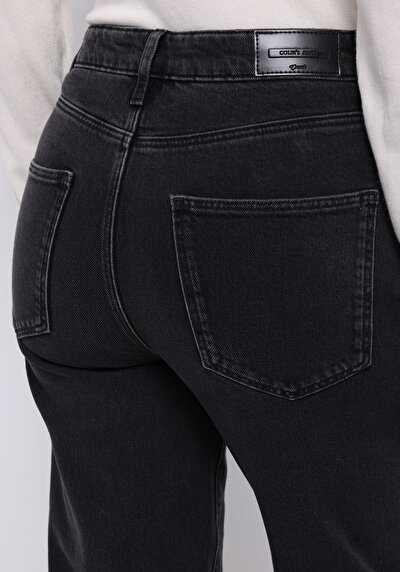 Afficher les détails de 884 Lauren Pantalon  Straight Leg High Rise En Jean Straight Fit Femme