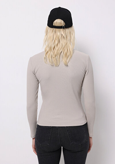 Image de T-shirt Beige Slim Fit Manches Longues Femme