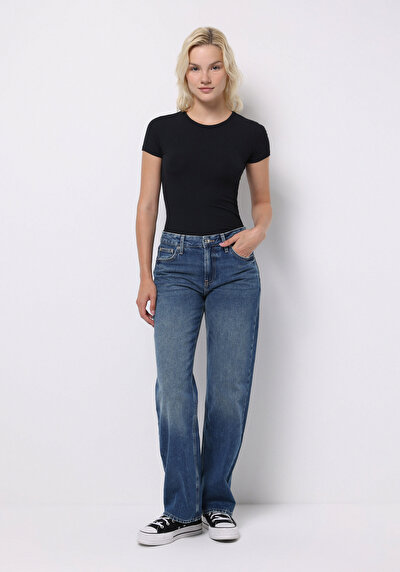Afficher les détails de 880 Elisa Pantalon    En Jean Straight Fit Femme