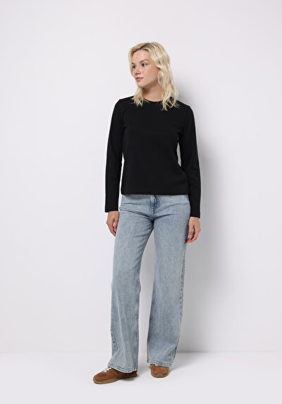 Image de T-shirt À Manches Longues Noir Regular Fit  Femme