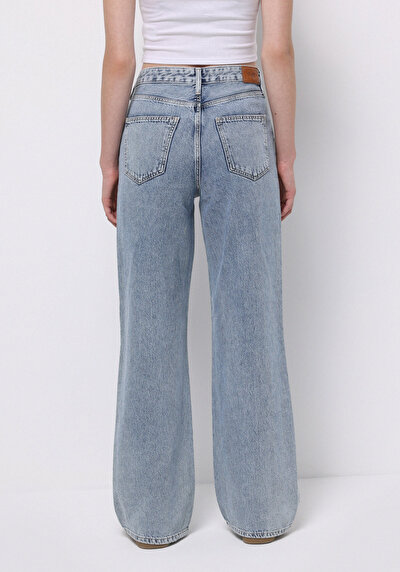 Image de 970 Berry Pantalon En Jean Regular Fit Femme