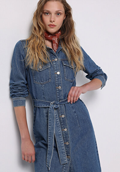 Image de Robe Slim Fit Sans Manches Mdi Jean Femme