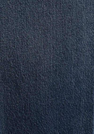 Afficher les détails de 970 Berry Pantalon    En Jean Regular Fit Femme