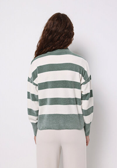 Image de Pull Vert Regular Fit Manches Longues  Femme