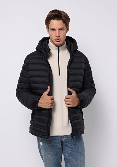 Afficher les détails de Veste Noir Slim Fit    Homme