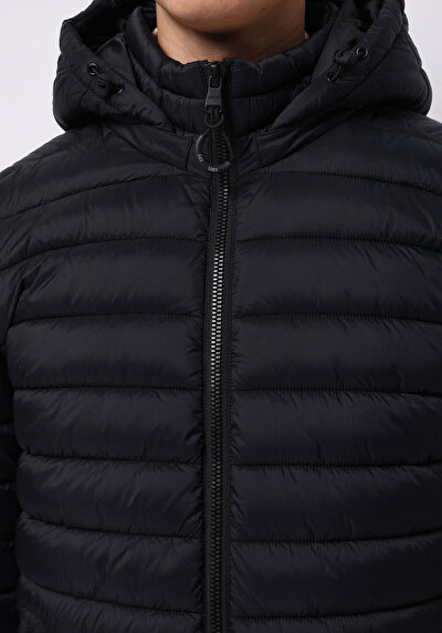 Afficher les détails de Veste Noir Slim Fit    Homme