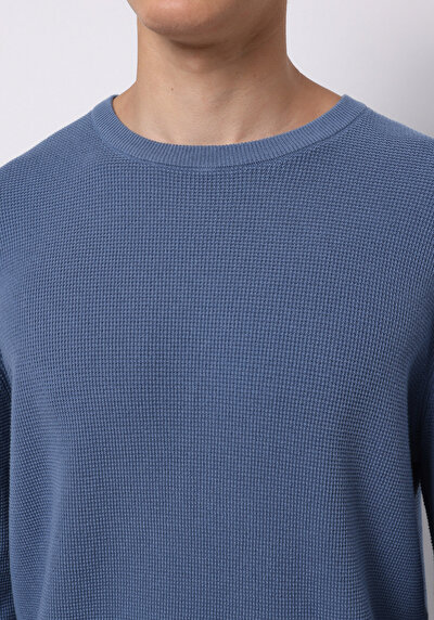 Afficher les détails de Pull Bleu Regular Fit Manches Longues  Homme