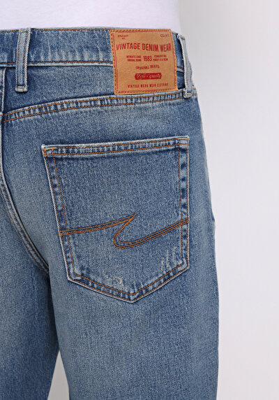 Afficher les détails de 054 Neil Pantalon    En Jean Loose Tapered Fit Homme