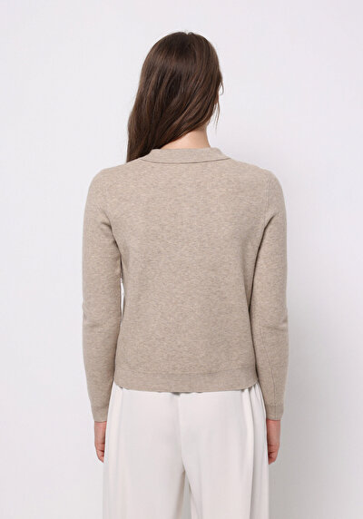 Afficher les détails de Pull Beige Regular Fit Manches Longues  Femme