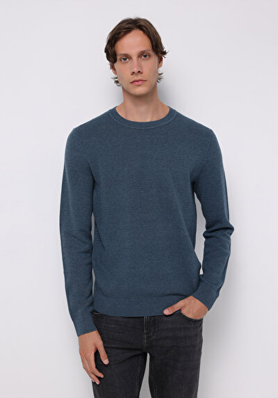 Afficher les détails de Pull Bleu Regular Fit Manches Longues  Homme