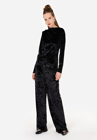 Afficher les détails de Pantalon De Survêtement Noir Regular Fit Femme