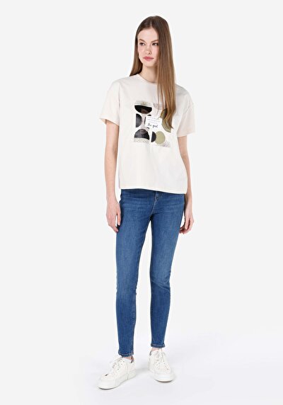 Image de T-shirt À Manches Courtes Ecru Regular Fit Imprimé Femme