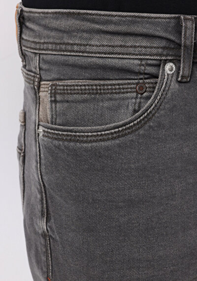 Image de 045 David Pantalon  Straight Leg Medium Rise En Jean Regular Fit Homme