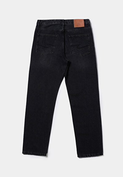 Afficher les détails de 046 Marco Pantalon    En Jean Loose Straight Fit Homme