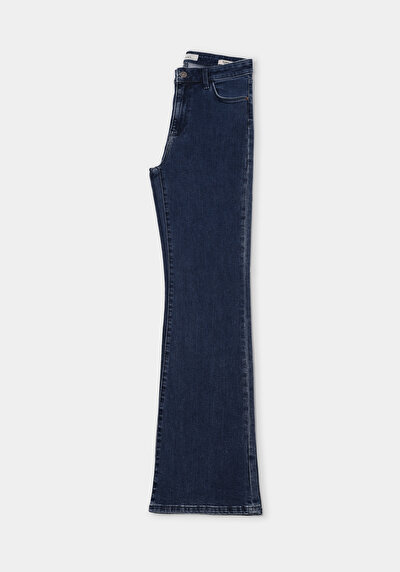 Afficher les détails de 791 Monica Pantalon  Bootcut Medium Rise En Jean Regular Fit Femme