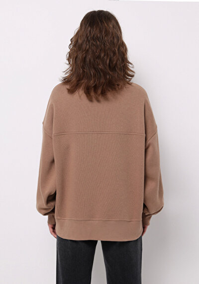 Afficher les détails de Pull-over  Relax Fit  Femme