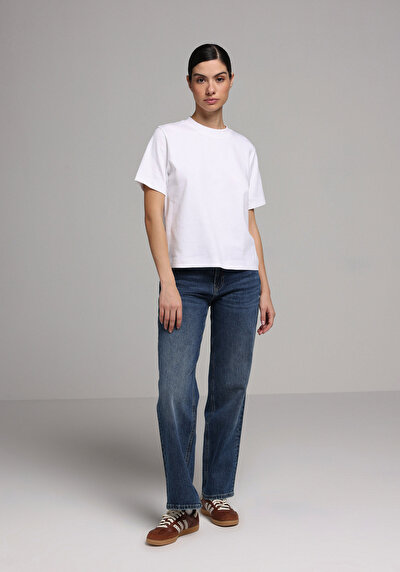 Image de T-shirt À Manches Courtes Blanc Boxy Fit Droit Femme