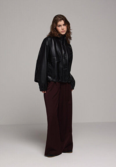 Image de Pantalon Bordeaux Wide Leg High Rise En Sergé Regular Fit Femme