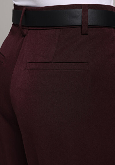 Afficher les détails de Pantalon Bordeaux Wide Leg High Rise En Sergé Regular Fit Femme