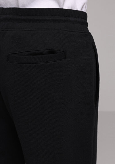Afficher les détails de Pantalon De Survêtement Noir Regular Fit Homme
