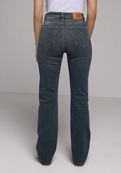 Image de 792 Mila Pantalon En Jean Regular Fit Femme