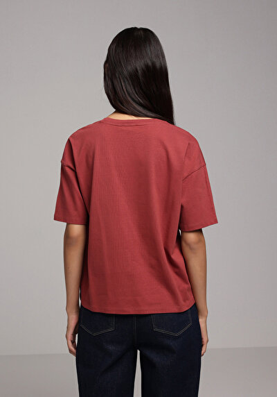 Image de T-shirt À Manches Courtes Rouge Regular Fit Brodé Femme