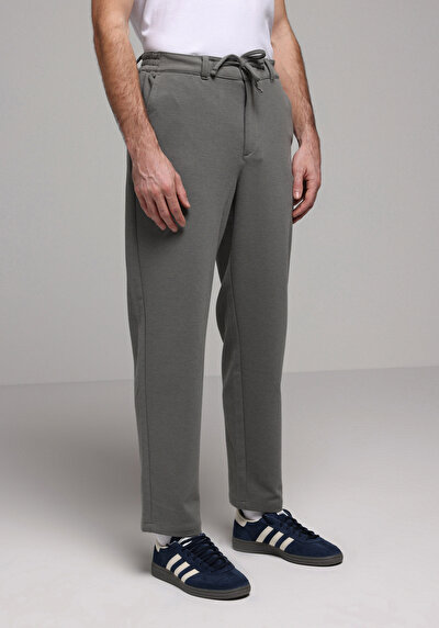 Image de Pantalon Vert Straight Leg Medium Rise En Verrouillage Regular Fit Homme