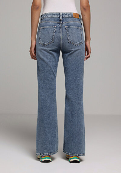 Image de 791 Monica Pantalon En Jean Regular Fit Femme