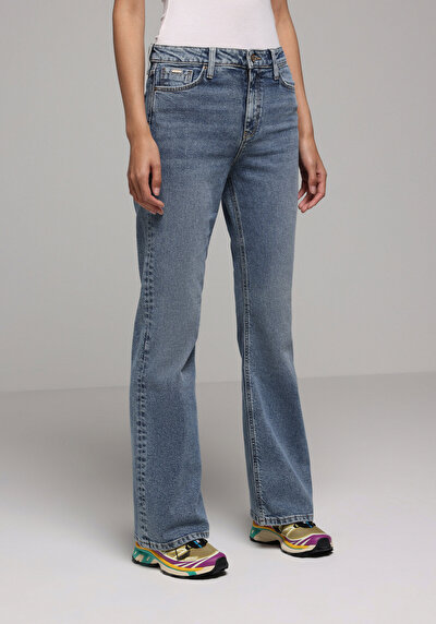 Image de 791 Monica Pantalon En Jean Regular Fit Femme