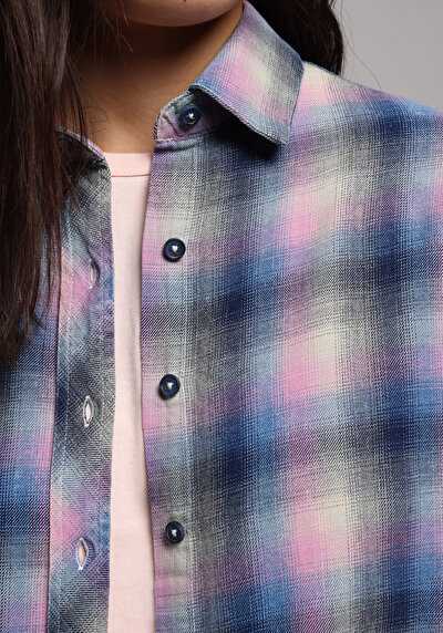 Image de Chemise À Manches Longues Bleu Boyfriend Fit Plaid Flanelle Femme