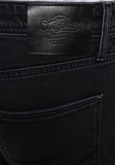 Afficher les détails de 046 Marco Pantalon    En Jean Loose Straight Fit Homme