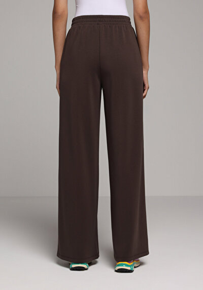 Afficher les détails de Pantalon De Survêtement Marron Regular Fit Femme