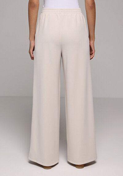 Afficher les détails de Pantalon De Survêtement Blanc Regular Fit Femme