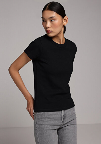 Image de T-shirt À Manches Courtes Noir Slim Fit Droit Femme