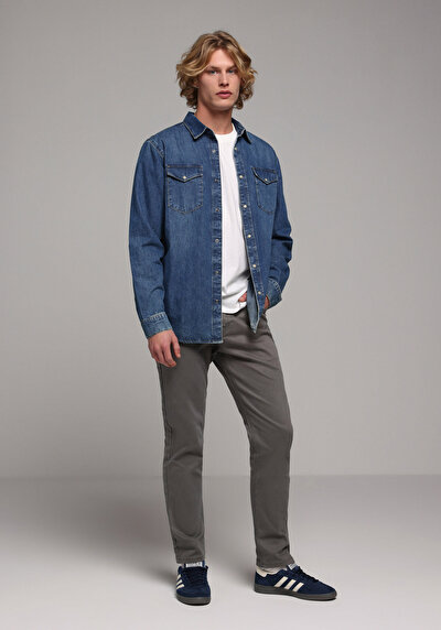 Image de Pantalon Kaki Straight Leg Medium Rise En Sergé Regular Fit Homme