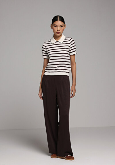 Afficher les détails de Tricot Marron Slim Fit  Femme