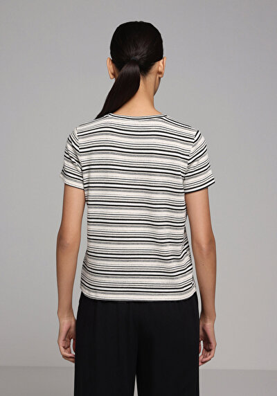 Afficher les détails de T-shirt À Manches Courtes Multicolou Regular Fit Rayé Femme