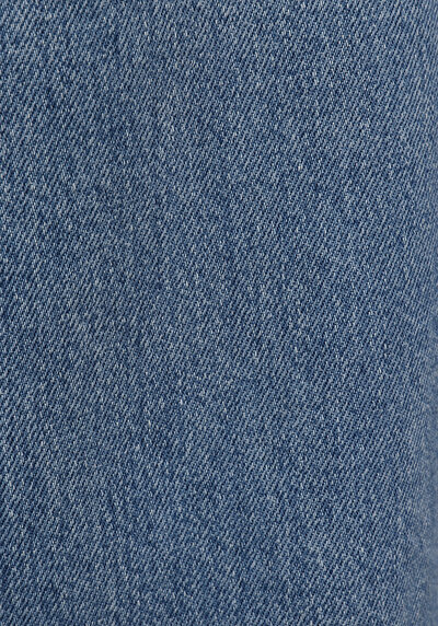 Afficher les détails de 970 Berry Pantalon    En Jean Regular Fit Femme