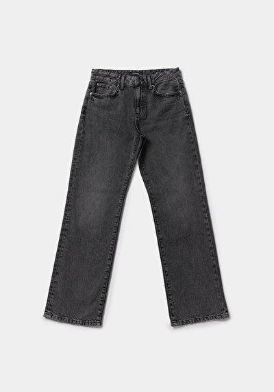 Afficher les détails de 880 Elisa Pantalon    En Jean Straight Fit Femme
