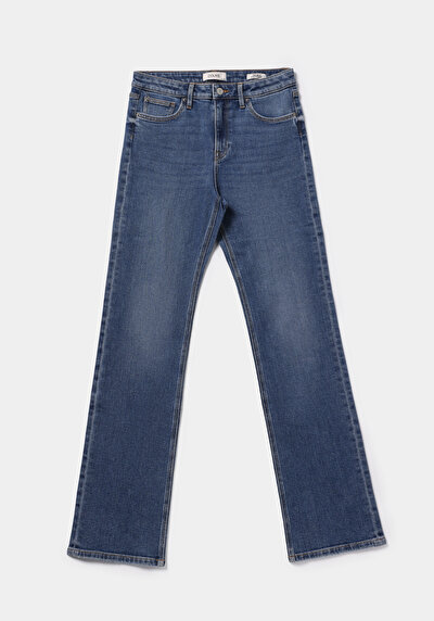 Afficher les détails de 792 Mila Pantalon    En Jean Regular Fit Femme