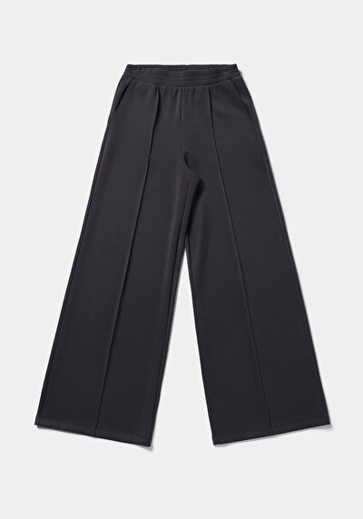 Afficher les détails de Pantalon De Survêtement Anthracite Regular Fit Femme