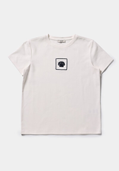 Image de T-shirt À Manches Courtes Blanc Regular Fit Brodé Femme