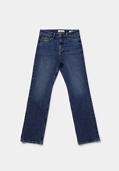 Afficher les détails de 792 Mila Pantalon    En Jean Regular Fit Femme