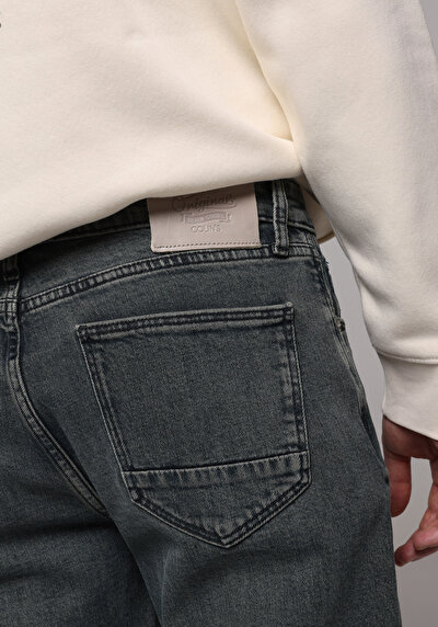 Afficher les détails de 041 Danny Pantalon    En Jean Slim Fit Homme